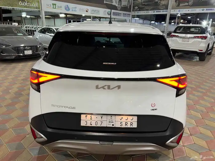 سبورتاج بنزين 2023 نص فل سعودي بحالة الوكالة 5