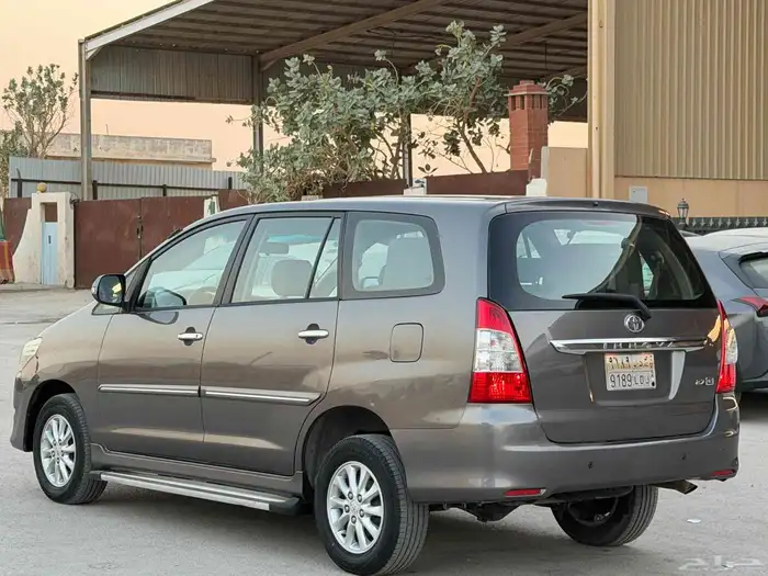 انوفا 2015 ممشى قليل 7