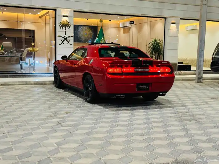 تشالنجر SRT 8 2012 نظيف جدا 4