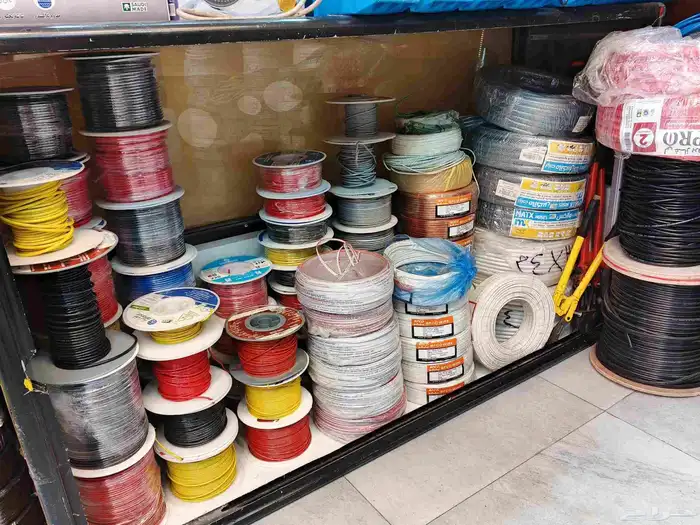 يتوفر اسلاك بالمتر وباللفه 1