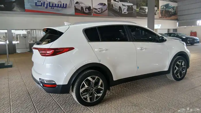كيا سبورتاج فل كامل شررط ممشى 58 الف 12