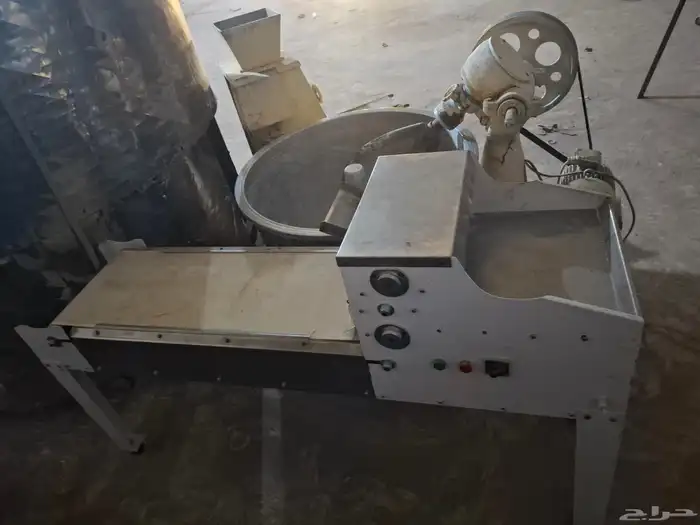 معدات مخبز عربي ومشروح للبيع 4