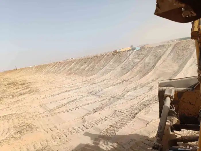 للايجار بلدوزر 155 الاجفر الخوير شنان بقعاء جميع المناطق 5