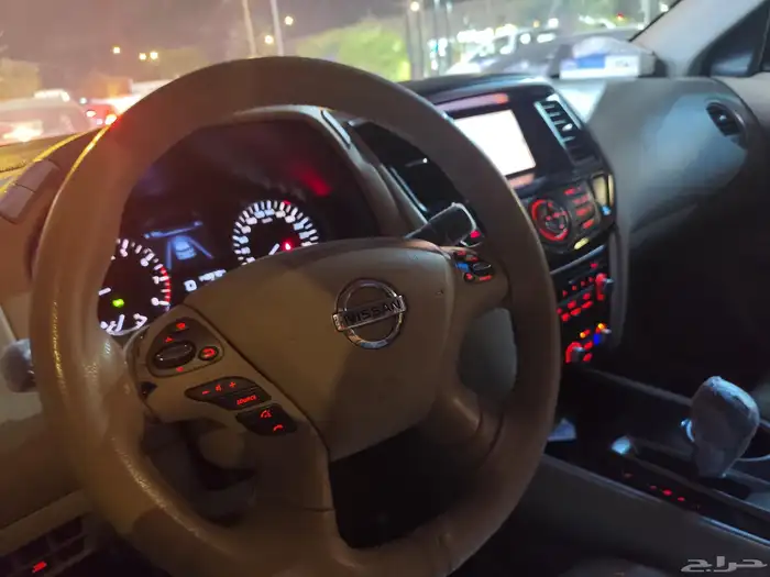 للبيع نيسان باثفايندر لؤلؤي شبه جديدة ممشى قليل بالاحساء 15