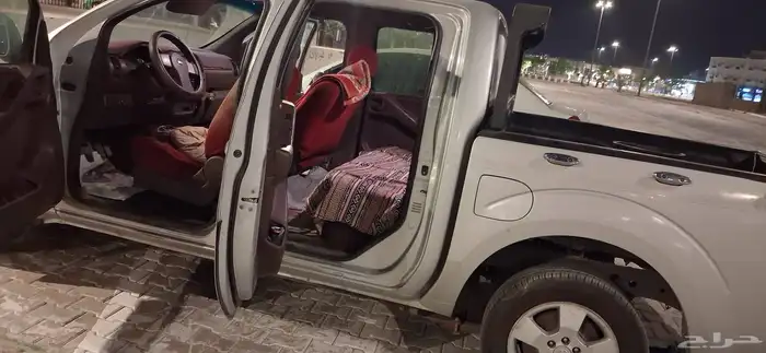 نيسان نافارا2010 4