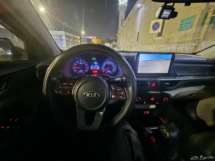 كيا سيراتو 2019 نصف فل 5