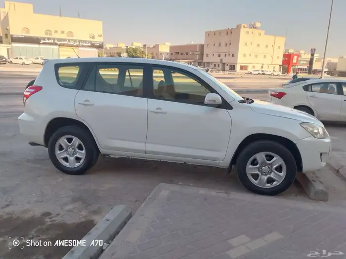 تويوتا رافور 2012 3