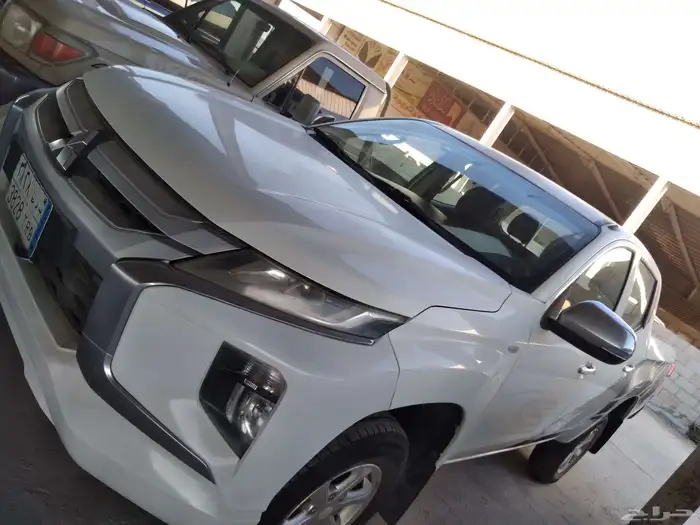 متسوبيشي 2020 2