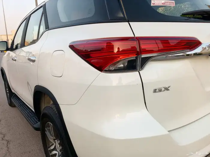 تويوتا فور شنر ( 2020 ) GX اتوماتيك بنزين سعودي بحالة ممتازة 12