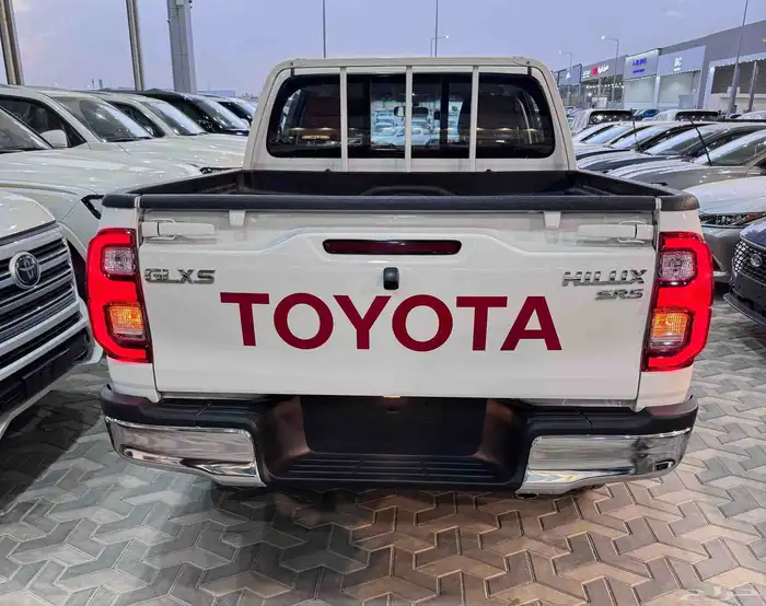 هايلوكس بريمي دبل فل كامل 2025 عرض خاص للشركات والمؤسسات 8