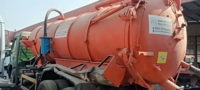 البي سكس عليه تتنكر صرف صحي العدد 2 موديل 1991 سعة الخزان 15 0