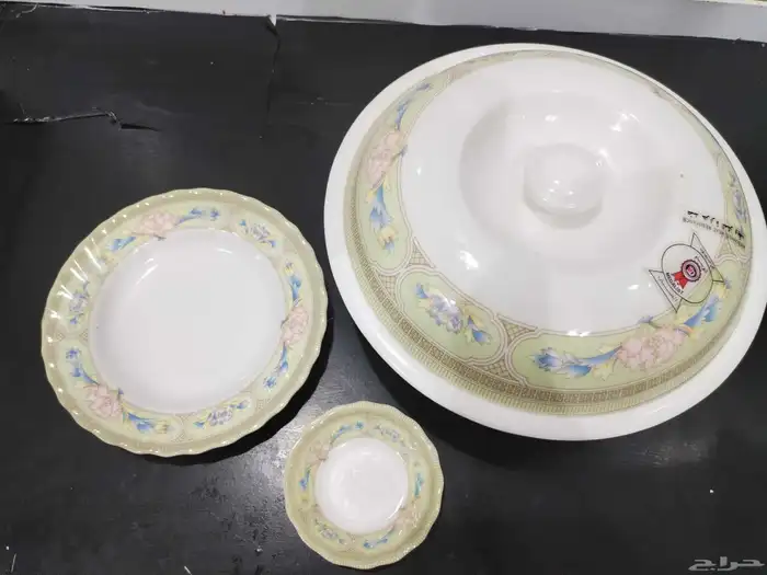 زبديات ميلامين مع غطاء مع صحون صغيره و كبيره 6