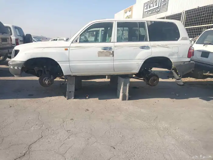 قطع غيار لاند كلوزر للجميع انواع القطع 0