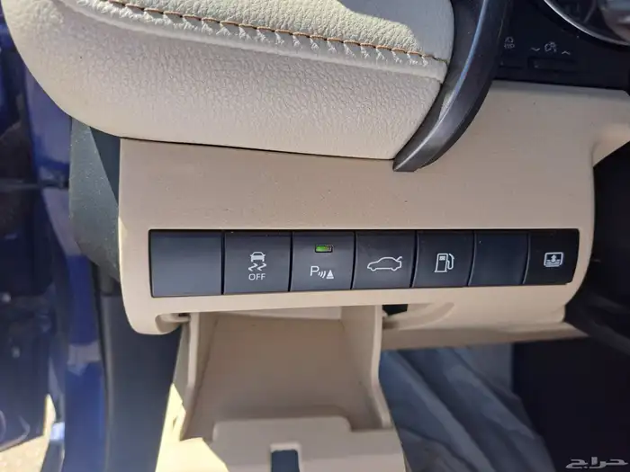 تويوتا كامري 2018 glx 10