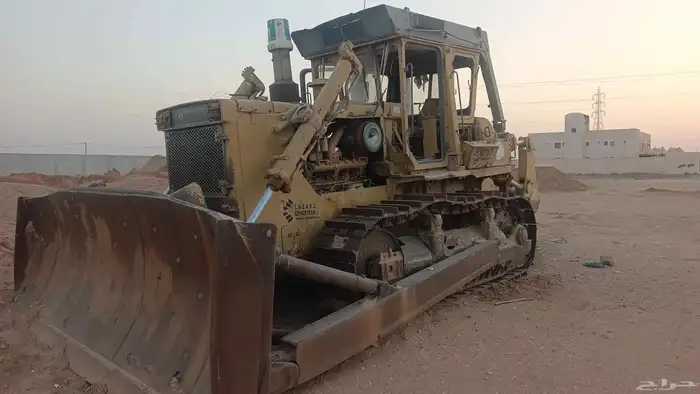 بلدوزر للبيع 0