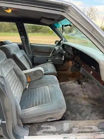 للبيع مزاد كابريس 89 2