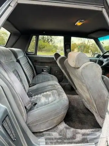 للبيع مزاد كابريس 89 5