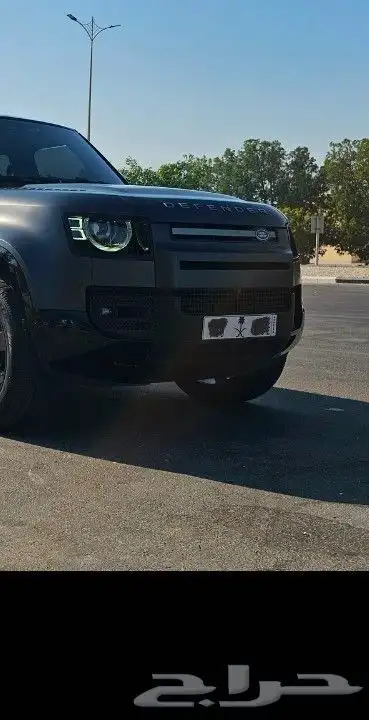 لاند روفر ديفندر p110 2025 8