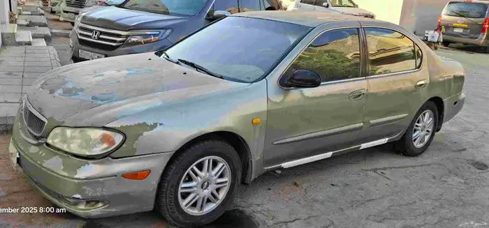 نيسان ماكسيما موديل 2000 4