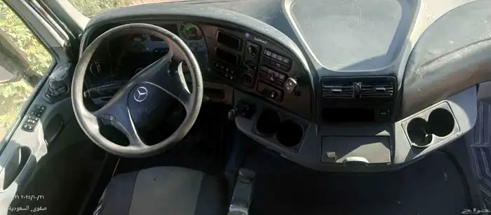 اكتروس 1840 موديل 2010 الممشى فوق المليون قير و مكينه 4