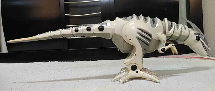 (RoboRaptor) روبوت ديناصور 3