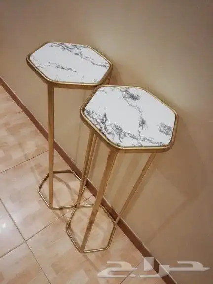 طاولتين ركنيه للبيع 1