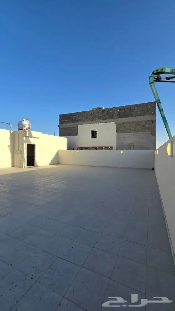 للبيع دور مستقل علي ارض كامله شمال الخميس من 850 ألف 26
