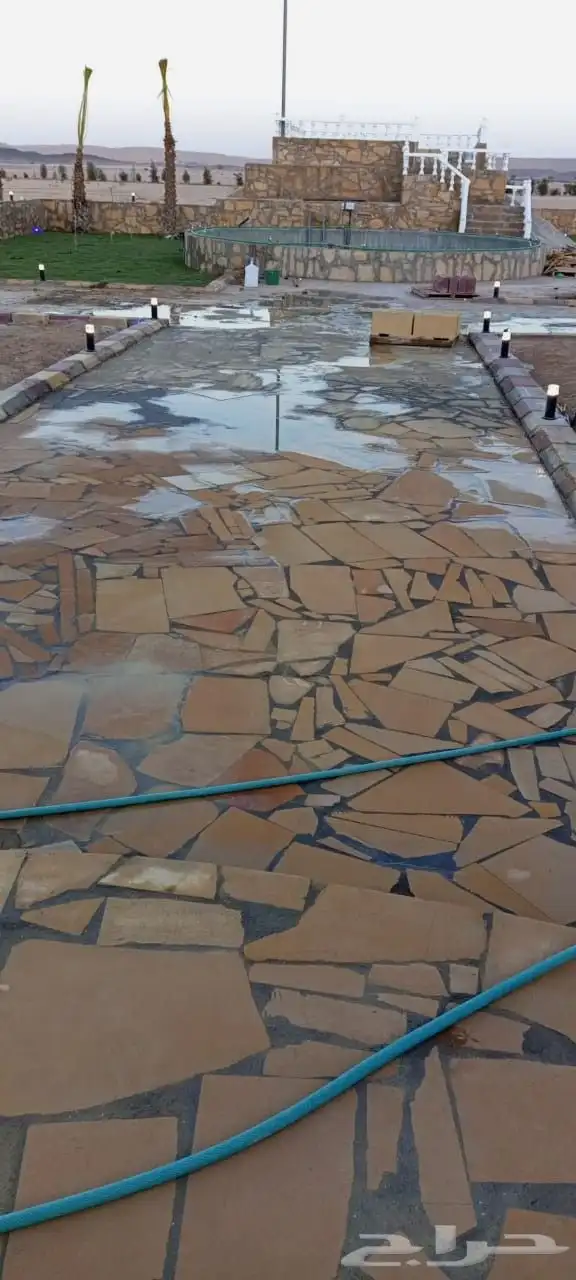 بناء وترميم بيوت الطين والحجر والاسقف اثل وجريد لياسه طينيه 1