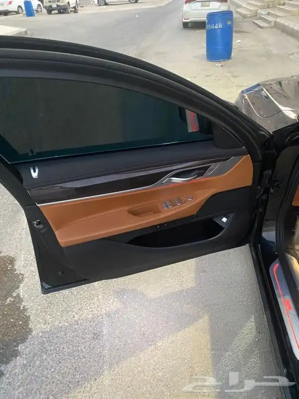 للبيع بي ام 9