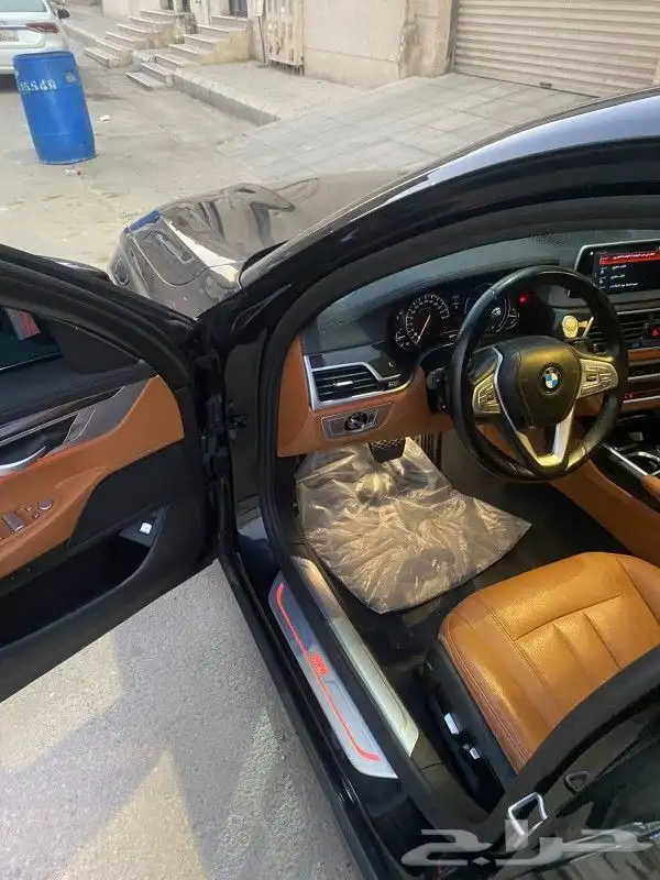 للبيع بي ام 7