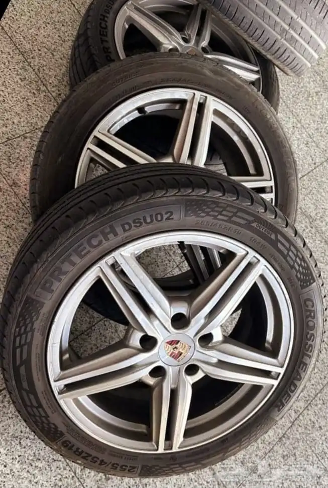 جنوط بورش كيان 2016 GT مع كفرات نظيفه 0