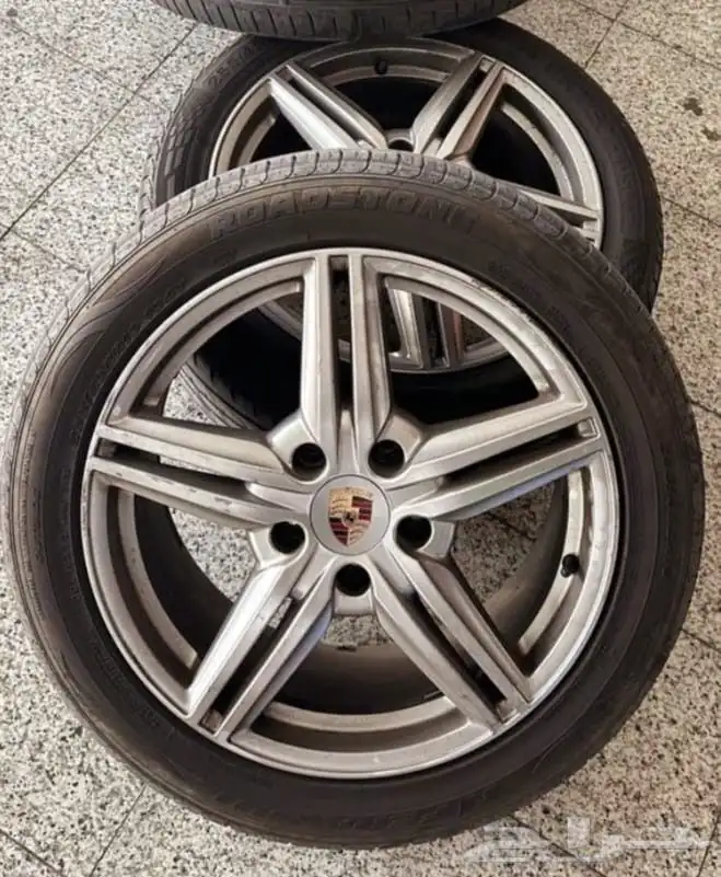 جنوط بورش كيان 2016 GT مع كفرات نظيفه 1