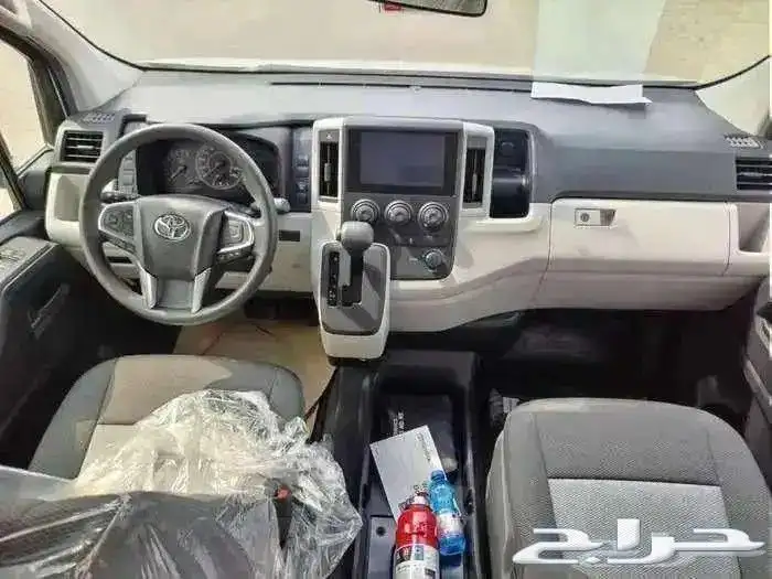 تويوتا هايس ركاب سقف عالي ديزل جير عادي وتومتيك موديل 2026 5