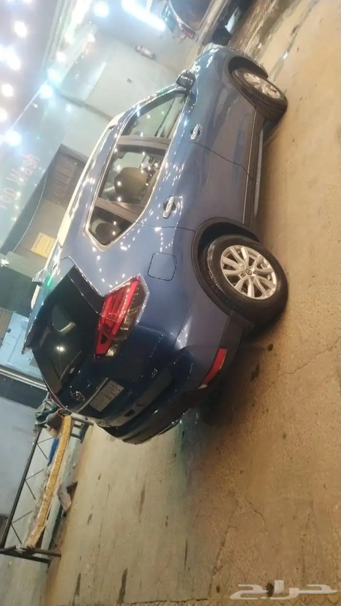 للبيع نيسان اكس تريل نظيف 4