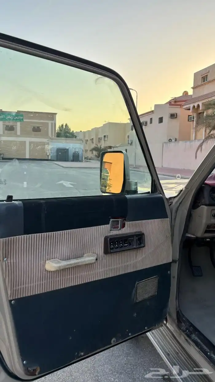 جيب تويوتا موديل 85 مكينة قير و دفرنش ماشي 450 000 10