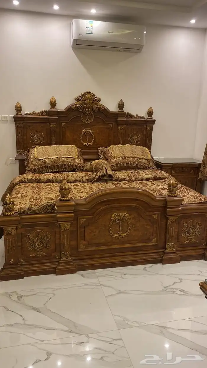 شقه مفروشه للايجار بالمهديه خلف جامع المهديه بسعر 3800 ريال 0