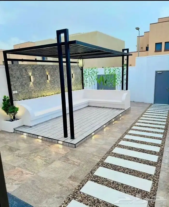 غرف زجاجية جلسات خارجية أحواض زارع نوافير 8