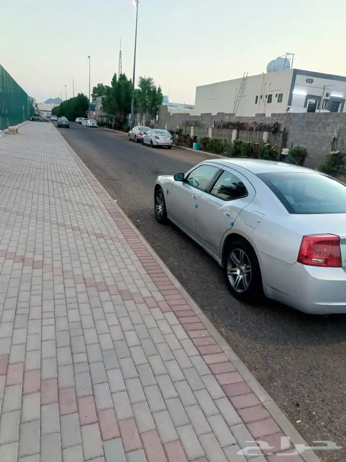 دودج تشارجر 2009 للبيع 12