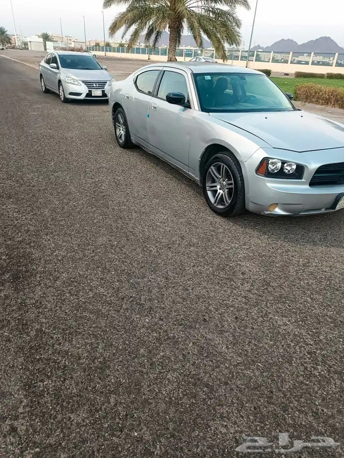 دودج تشارجر 2009 للبيع 3