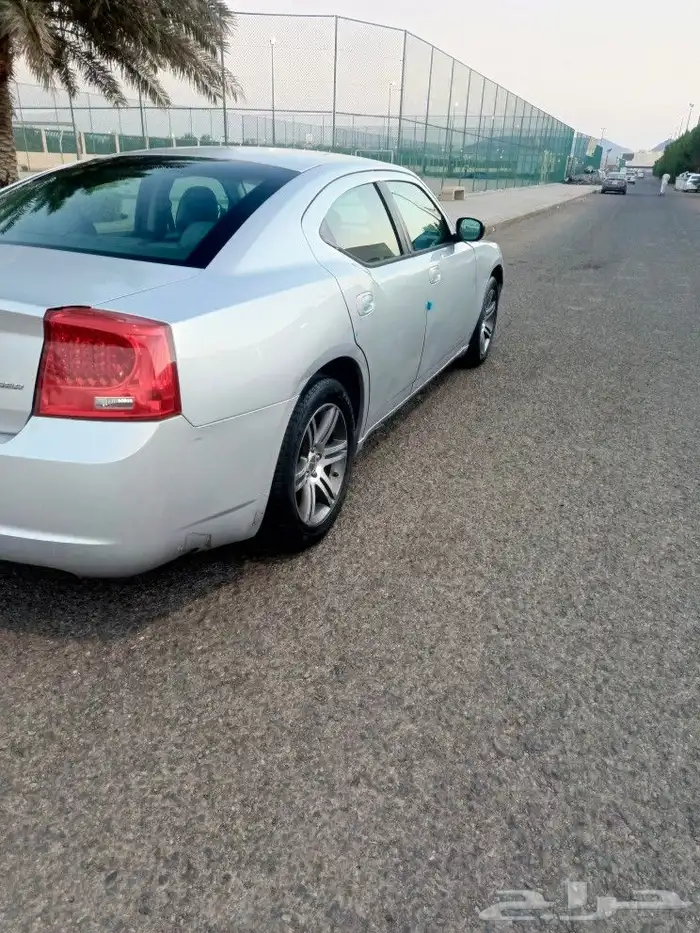 دودج تشارجر 2009 للبيع 10