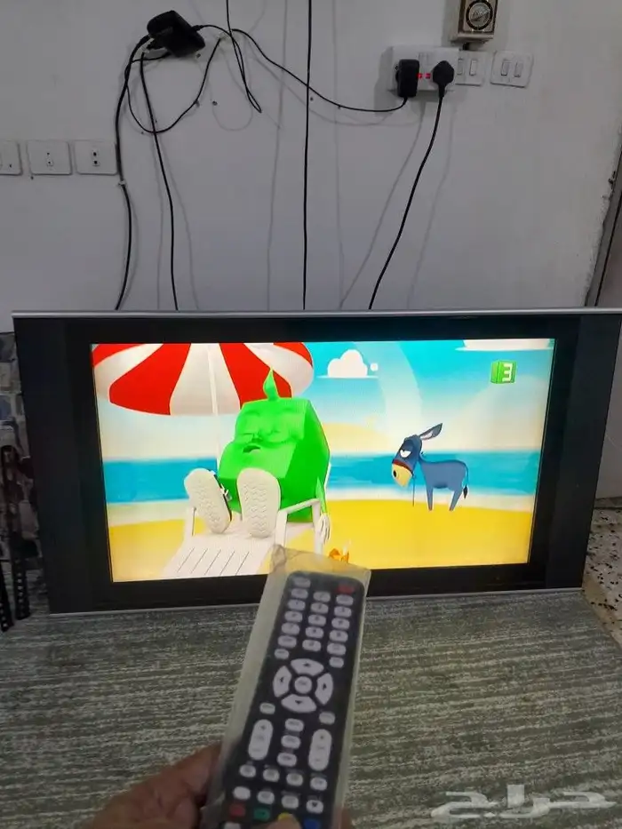 الموقع الخرج شاشه 47بوصة عاديه مع الريموت والقاعده عالشرط 0