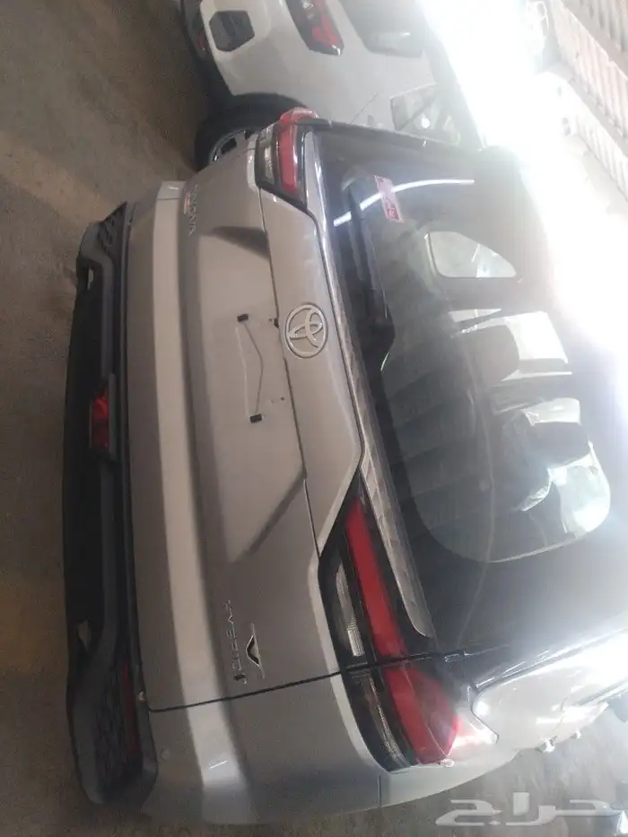 تويوتا انوفا 2024 VIp هايبرد 4