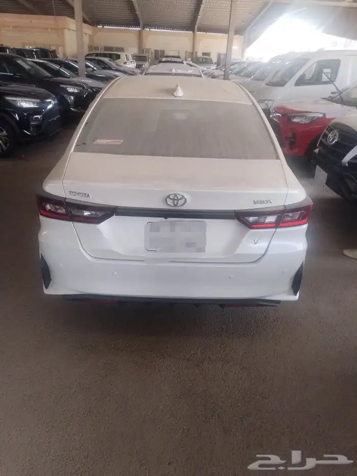 تويوتا ياريس 2026 y 3