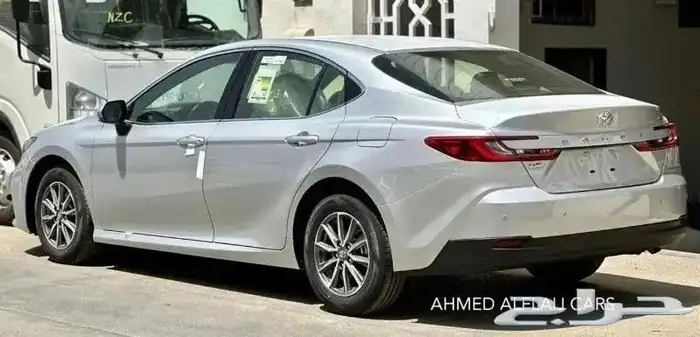 تويوتا كامري استاندر 2025 1