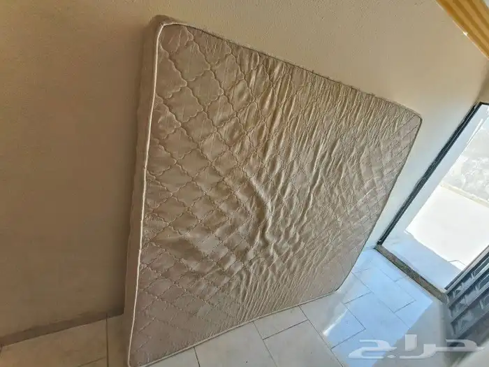 مرتبة كبيرة ونظيفة جداا 1