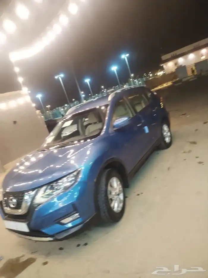للبيع نيسان اكس تريل نظيف 0