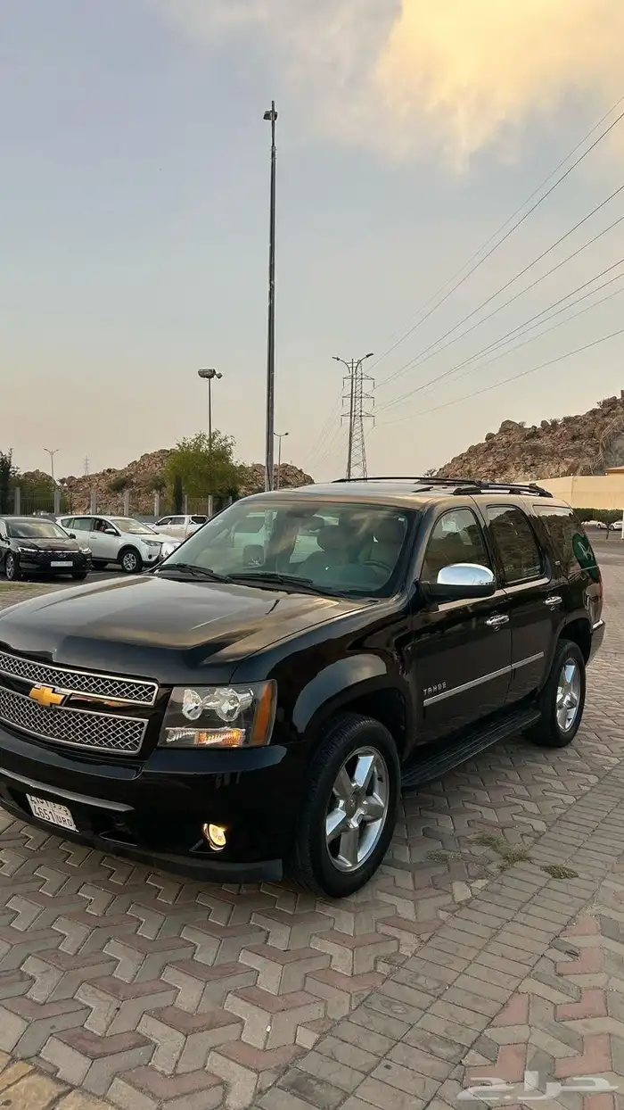 تاهو 2011 LTZ نظيف للبيع او البدل المناسب بنفس القيمه 3