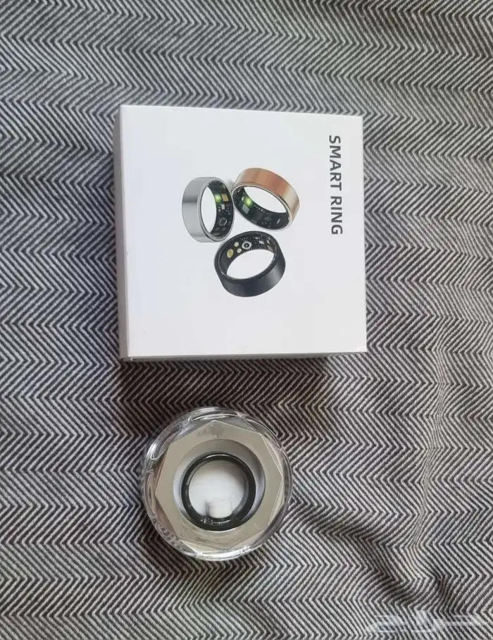 ساعة وسماعة سامسونج وشاحن وخاتم ذكي 3