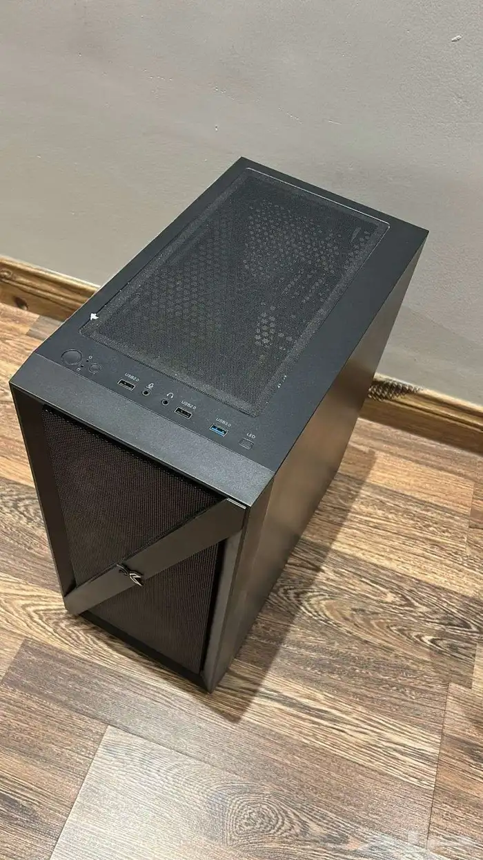 PC Case 2