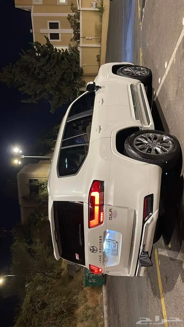 لاند كروزر 2024 gxr L3 5